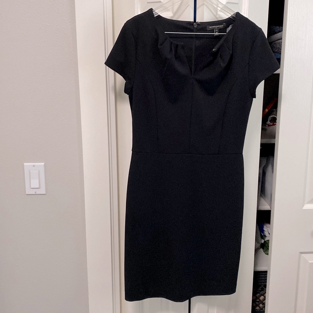 Black Banana Republic dress size 6P